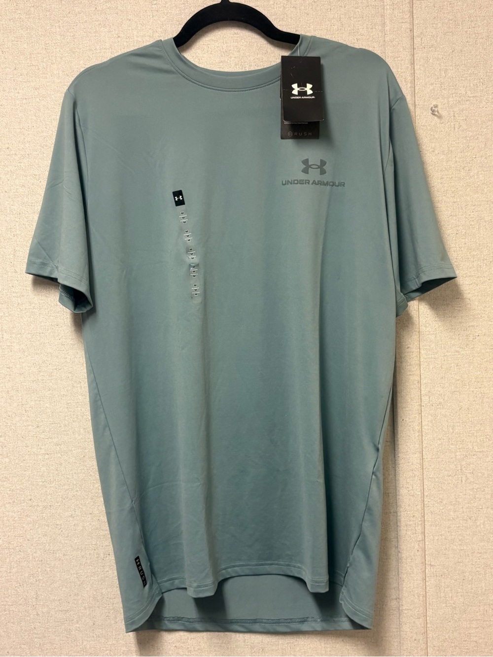 NEW WITH TAGS ⭐️ Under Armour RUSH™ Vanish Energy Short Sleeve